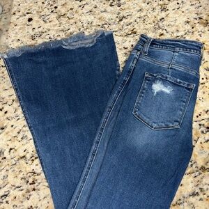 Stylish Blue Distressed Jeans